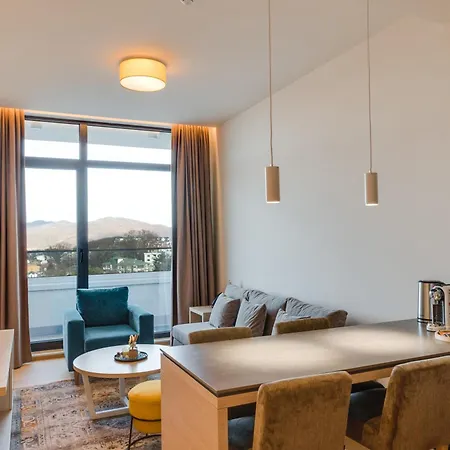 Zepterme Luxury & By 아파트