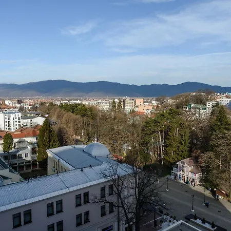 Zepterme Luxury & By *